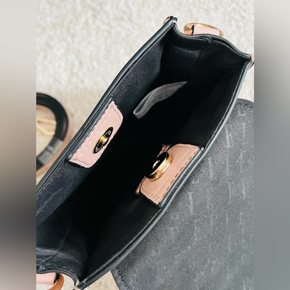 Elle Pink Shoulder Crossbody Handbag - Picture 8 of 10